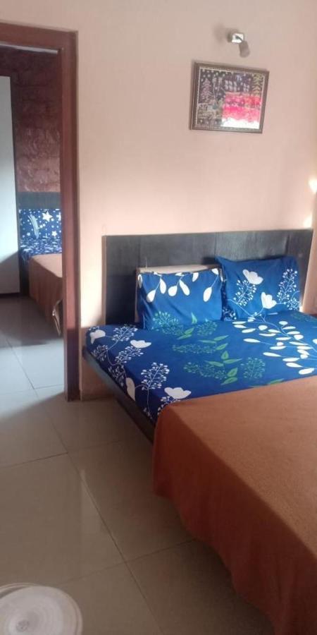 Bed and Breakfast On Point Plaza à Murūd Extérieur photo